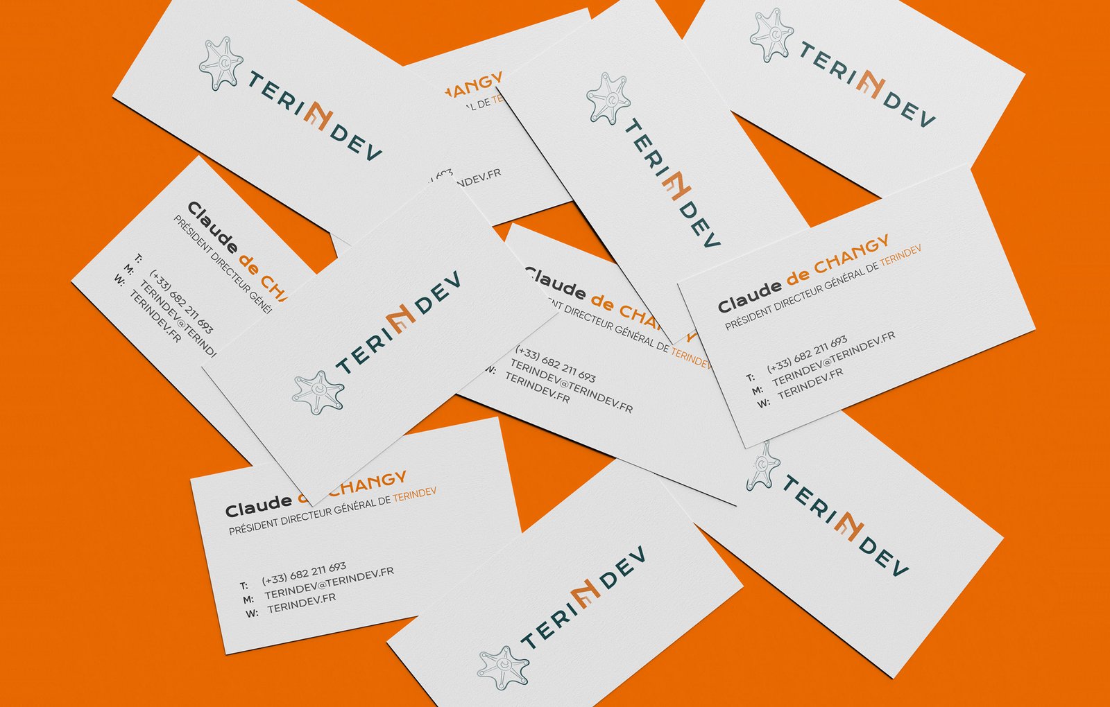 Carte de visite de l&rsquo;un des membres du groupe